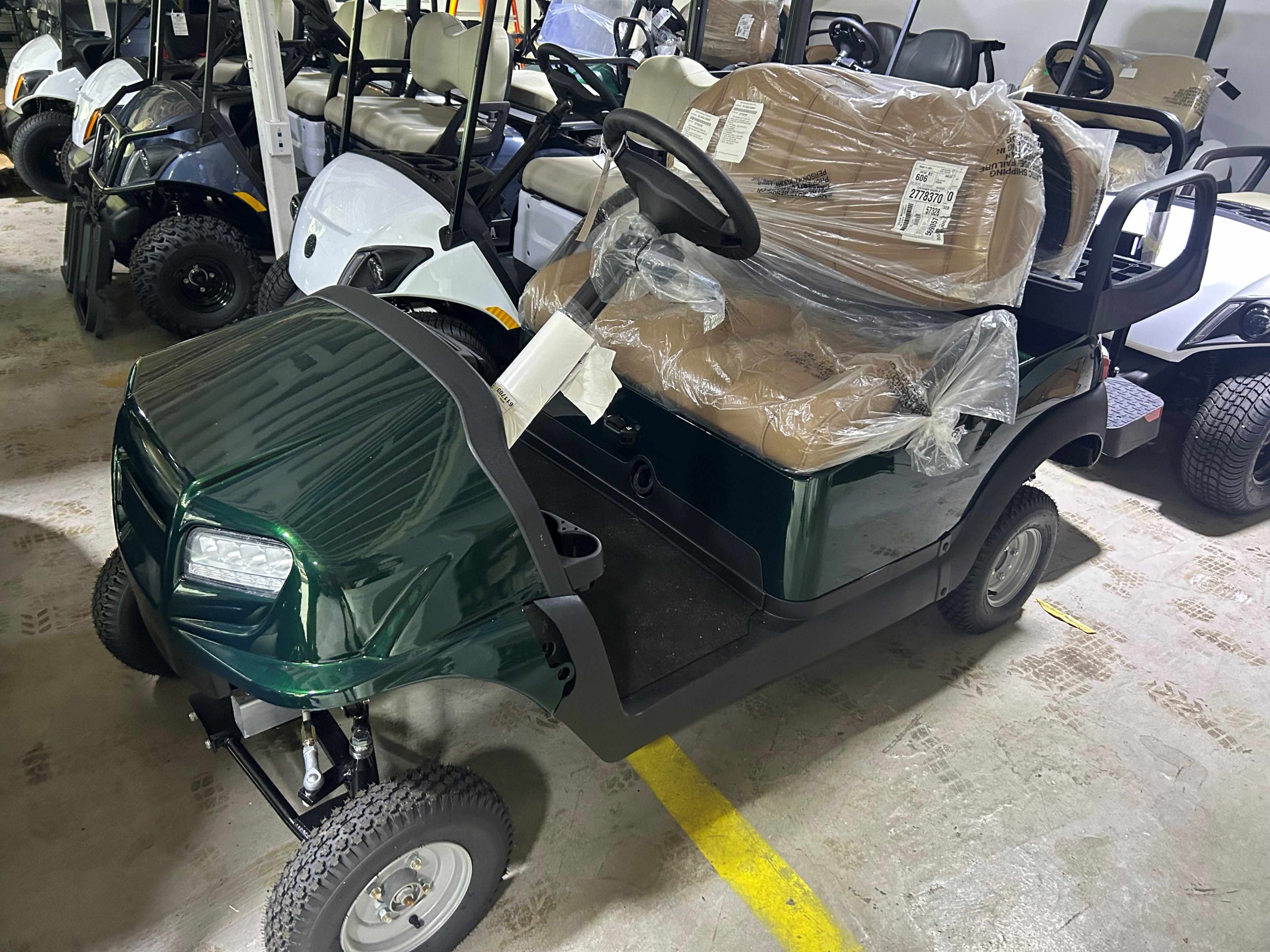 2024 CLUB CAR ONWARD 4 PASS LIFTED 4 LIFTED LITHIUM Southern Golf Cars